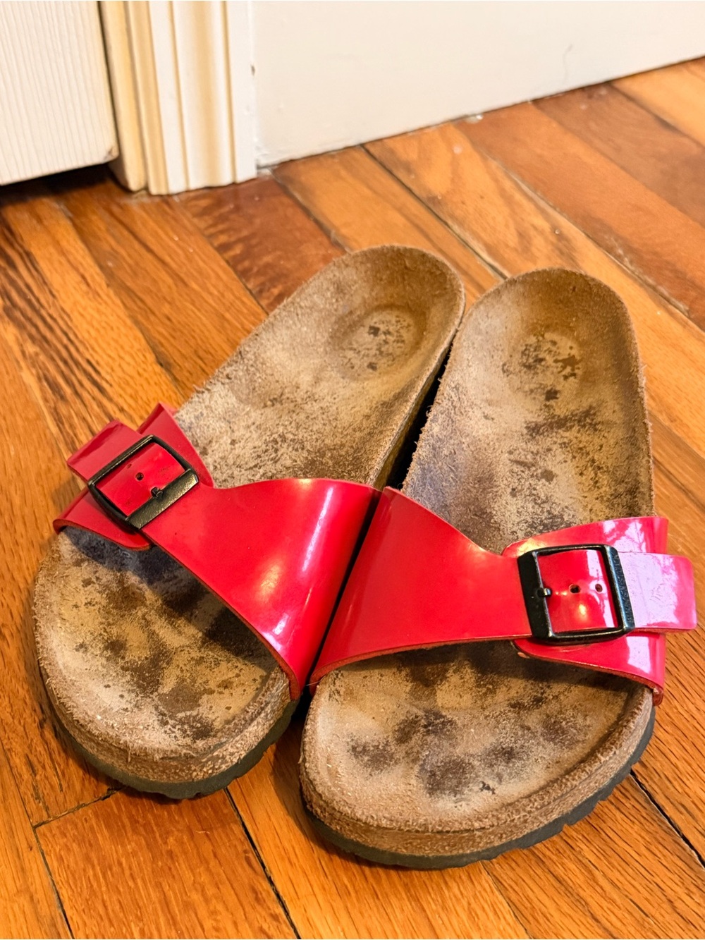 Birkenstock Madrid Sandals Patent Red w Black Buckle size 41 US 8-8.5